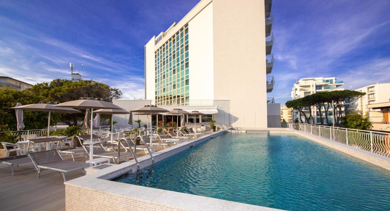 Hotel Nember Lido di Jesolo Exterior photo